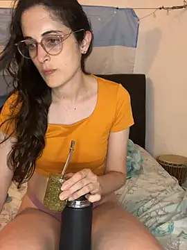 Snapshot of Lunaabbey chatting on 07-05-26, 07:32 Lunaabbey online show from 07-05-26, 07:32