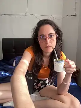 Lunaabbey online show from 05-30-26, 07:36