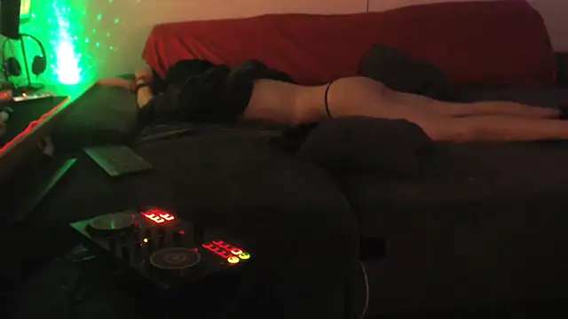 davidgntxxxxx online show from 10-26-25, 06:08