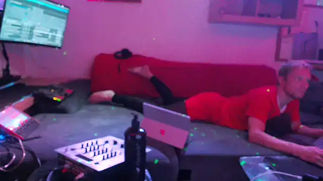 davidgntxxxxx online show from 02-19-26, 07:00