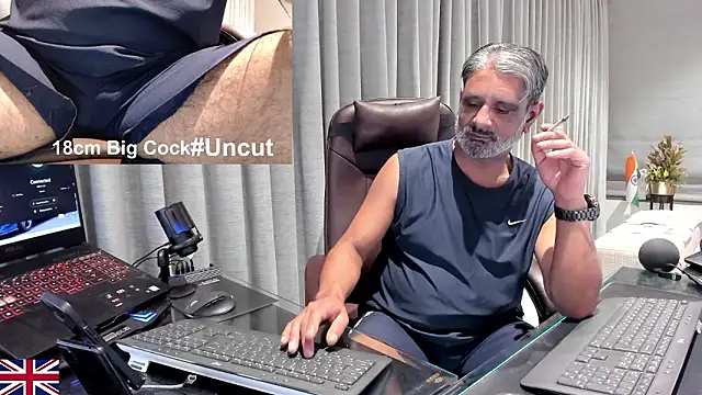 OnlineBossUK online show from 02-08-26, 06:16