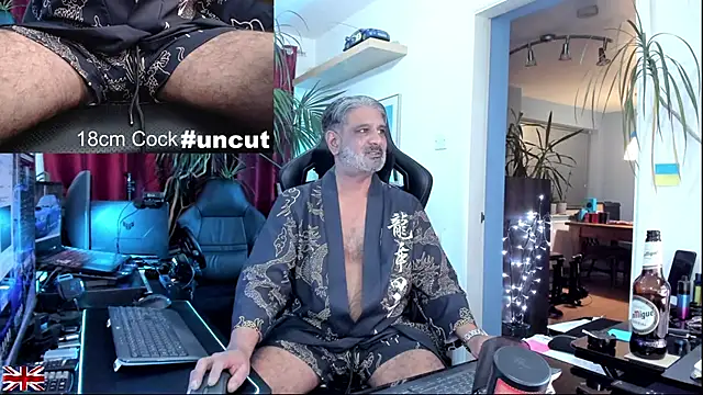 OnlineBossUK online show from 12-22-25, 12:11