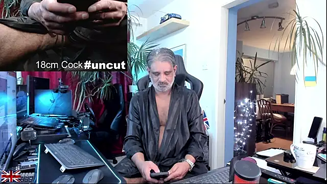 OnlineBossUK online show from 12-19-25, 07:49