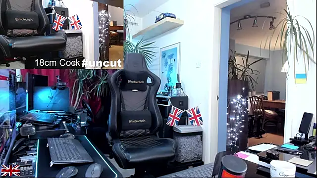 OnlineBossUK online show from 12-20-25, 07:55