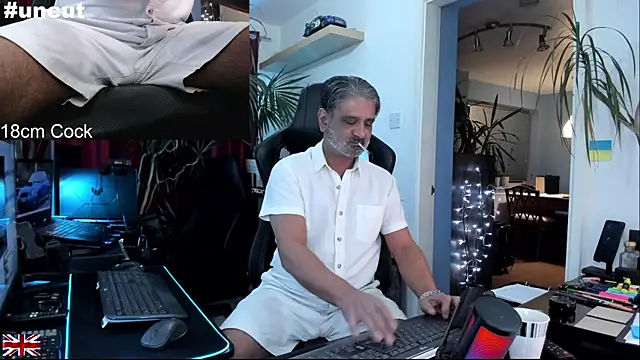 OnlineBossUK online show from 11-24-25, 06:19