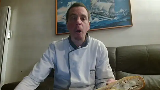 Snapshot of cloupefun chatting on 02-03-26, 06:51 cloupefun online show from 02-03-26, 06:51