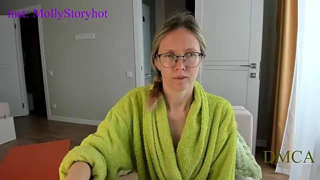 Snapshot of angelmommu chatting on 05-07-26, 04:50 angelmommu online show from 05-07-26, 04:50