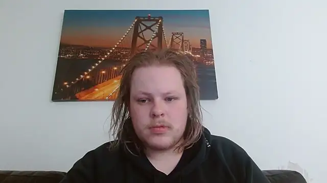 Snapshot of StarZ15 chatting on 10-18-25, 12:07 StarZ15 online show from 10-18-25, 12:07