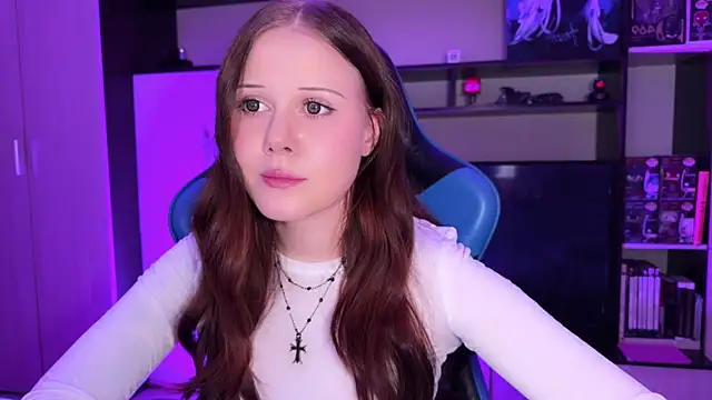 Snapshot of jasminevine chatting on 06-04-26, 12:48 jasminevine online show from 06-04-26, 12:48