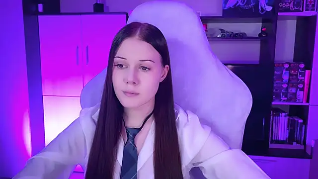 Snapshot of jasminevine chatting on 02-02-25, 07:35 jasminevine online show from 02-02-25, 07:35