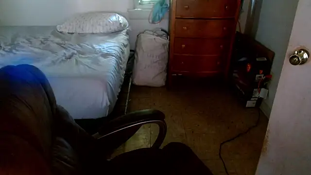 DADDY KANE8--- online show from 04-17-26, 06:00