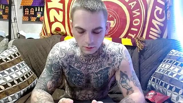 Snapshot of DADDY_KANE8--- chatting on 02-05-25, 08:46 DADDY KANE8--- online show from 02-05-25, 08:46