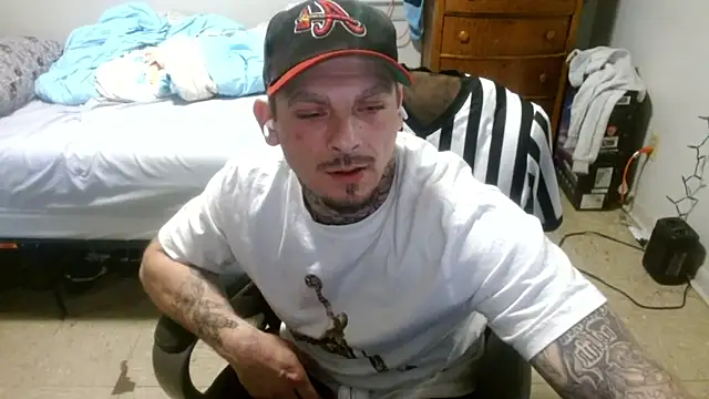 Snapshot of DADDY_KANE8--- chatting on 05-08-26, 10:35 DADDY KANE8--- online show from 05-08-26, 10:35