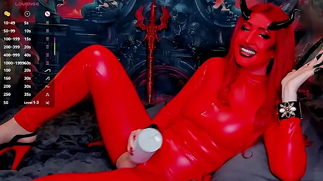 EvaDominatrix online show from 10-12-25, 07:48