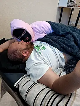 genderfluidco2 online show from 01-10-26, 11:49