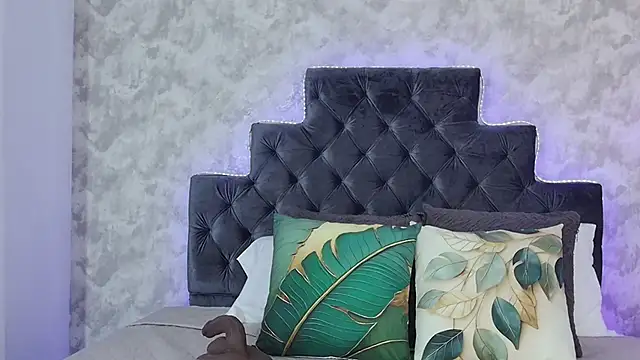 elizabeth coleman online show from 04-08-26, 09:49