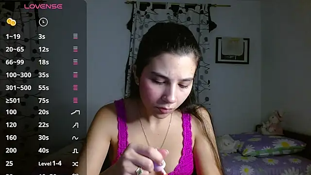 Snapshot of mia__lopez_ chatting on 02-07-25, 11:24 mia lopez online show from 02-07-25, 11:24
