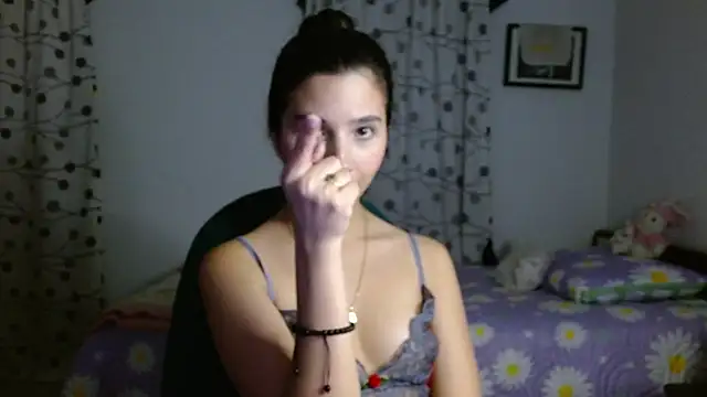Snapshot of mia__lopez_ chatting on 02-05-25, 02:19 mia lopez online show from 02-05-25, 02:19