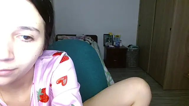 Snapshot of mia__lopez_ chatting on 10-02-25, 12:47 mia lopez online show from 10-02-25, 12:47