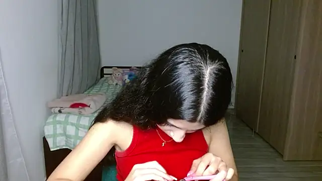 Snapshot of mia__lopez_ chatting on 10-18-25, 01:40 mia lopez online show from 10-18-25, 01:40