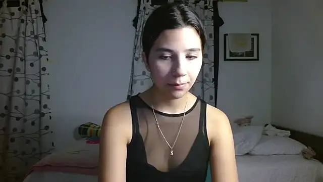 Snapshot of mia__lopez_ chatting on 01-21-25, 04:54 mia lopez online show from 01-21-25, 04:54