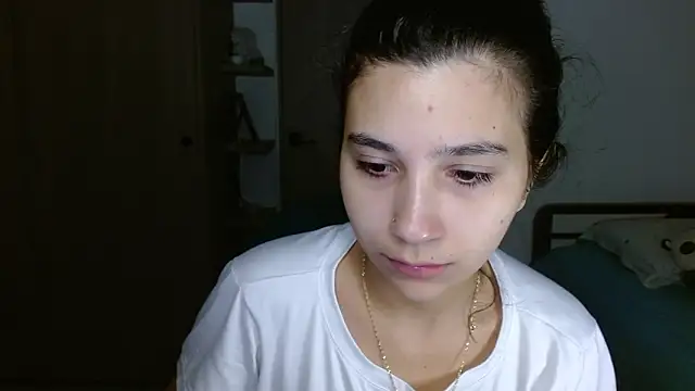 mia  lopez  online show from 02-18-26, 04:54