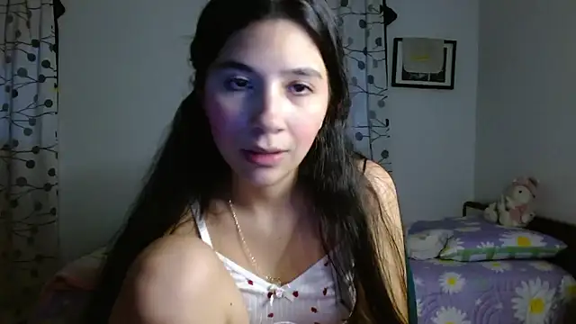 Snapshot of mia__lopez_ chatting on 02-11-25, 11:12 mia lopez online show from 02-11-25, 11:12