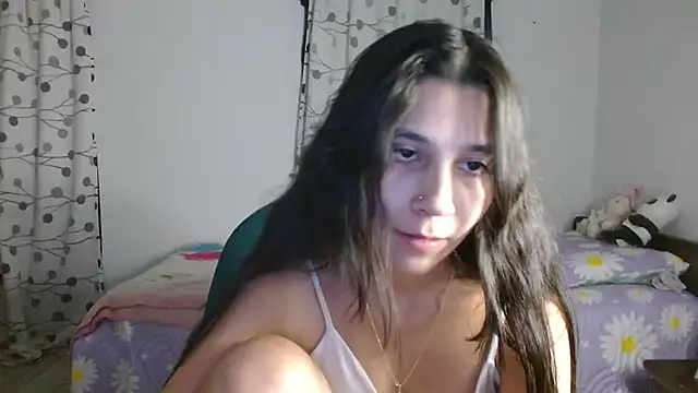Snapshot of mia__lopez_ chatting on 03-11-25, 11:47 mia lopez online show from 03-11-25, 11:47