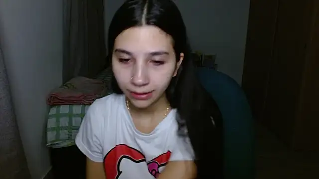 Snapshot of mia__lopez_ chatting on 09-26-25, 01:45 mia lopez online show from 09-26-25, 01:45