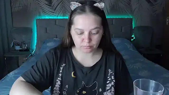 Snapshot of uliastar chatting on 05-24-26, 06:24 uliastar online show from 05-24-26, 06:24