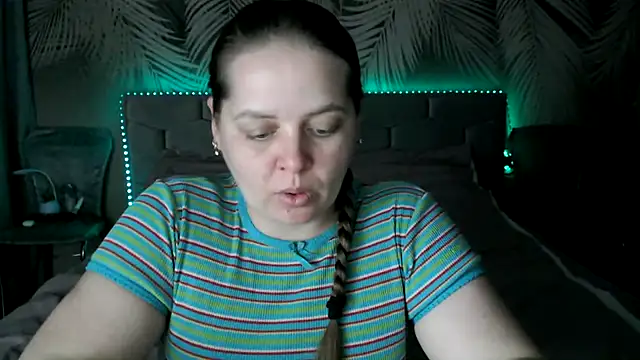 uliastar online show from 03-31-26, 07:21