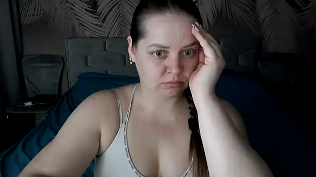 uliastar online show from 02-27-26, 07:19