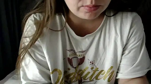 uliastar online show from 12-14-25, 07:36