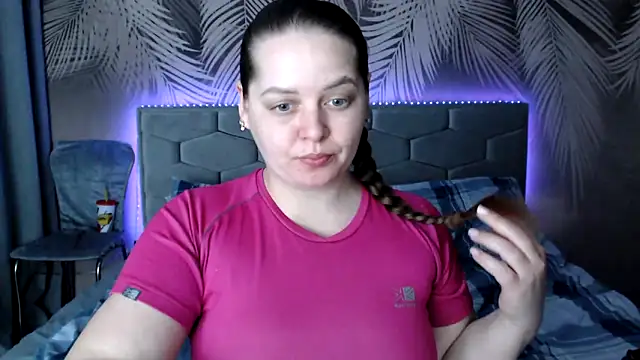 uliastar online show from 03-07-25, 09:18