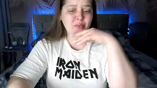 uliastar online show from 03-25-26, 07:30