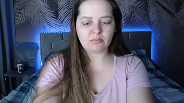 uliastar online show from 02-26-25, 05:13