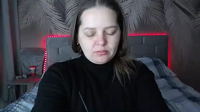 uliastar online show from 02-25-25, 07:09