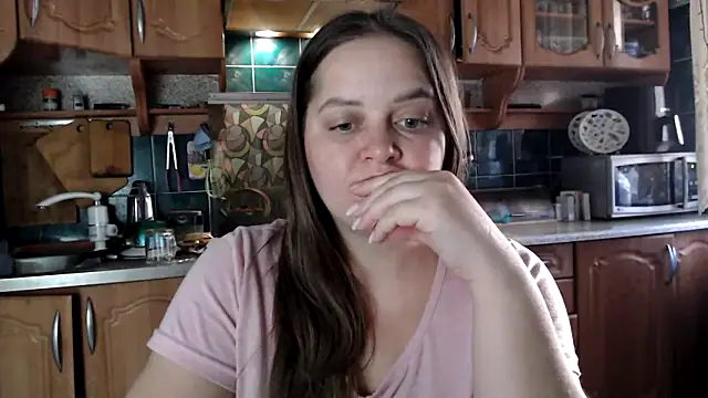 uliastar online show from 09-28-25, 06:09