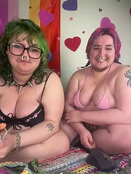 Snapshot of ivolustful chatting on 02-13-26, 01:38 ivolustful online show from 02-13-26, 01:38