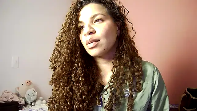 gatubelahot online show from 03-25-26, 07:19