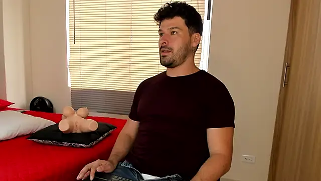alexman fuck online show from 04-30-26, 08:27