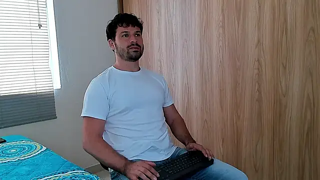 Snapshot of alexman_fuck chatting on 03-26-26, 06:06 alexman fuck online show from 03-26-26, 06:06