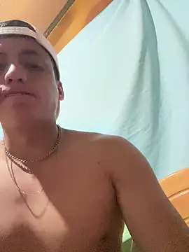 Snapshot of Diego23es chatting on 10-05-25, 06:31 Diego23es online show from 10-05-25, 06:31