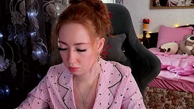 TinaBrook online show from 02-13-26, 05:40