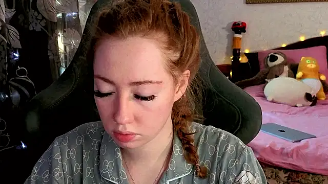 TinaBrook online show from 02-20-26, 04:31