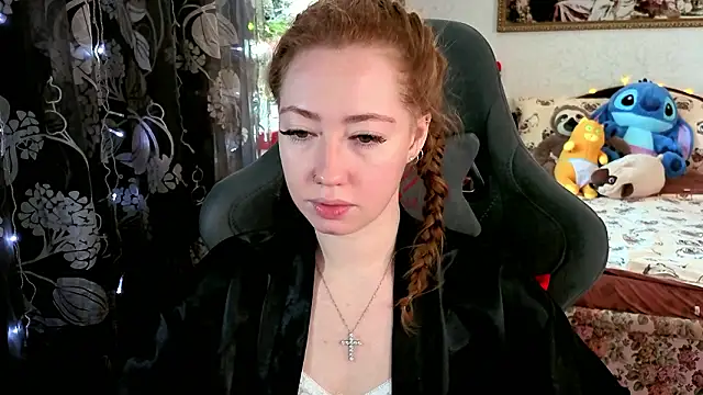 TinaBrook online show from 03-19-26, 04:45