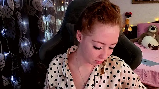 TinaBrook online show from 02-17-26, 04:32