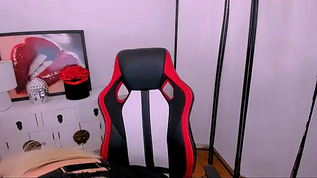 PamelaFlowers online show from 10-06-25, 05:41