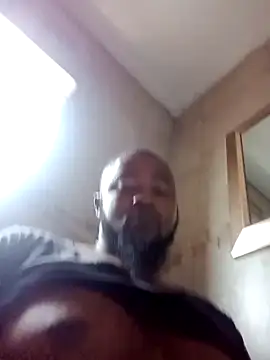 Snapshot of douksm chatting on 12-21-24, 05:03 douksm online show from 12-21-24, 05:03