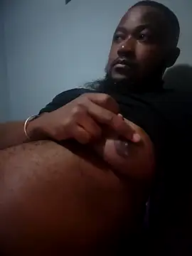 Snapshot of douksm chatting on 03-15-25, 07:59 douksm online show from 03-15-25, 07:59